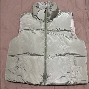 Birch and Stone Pale Sage Green Puffer Vest Size M NWT